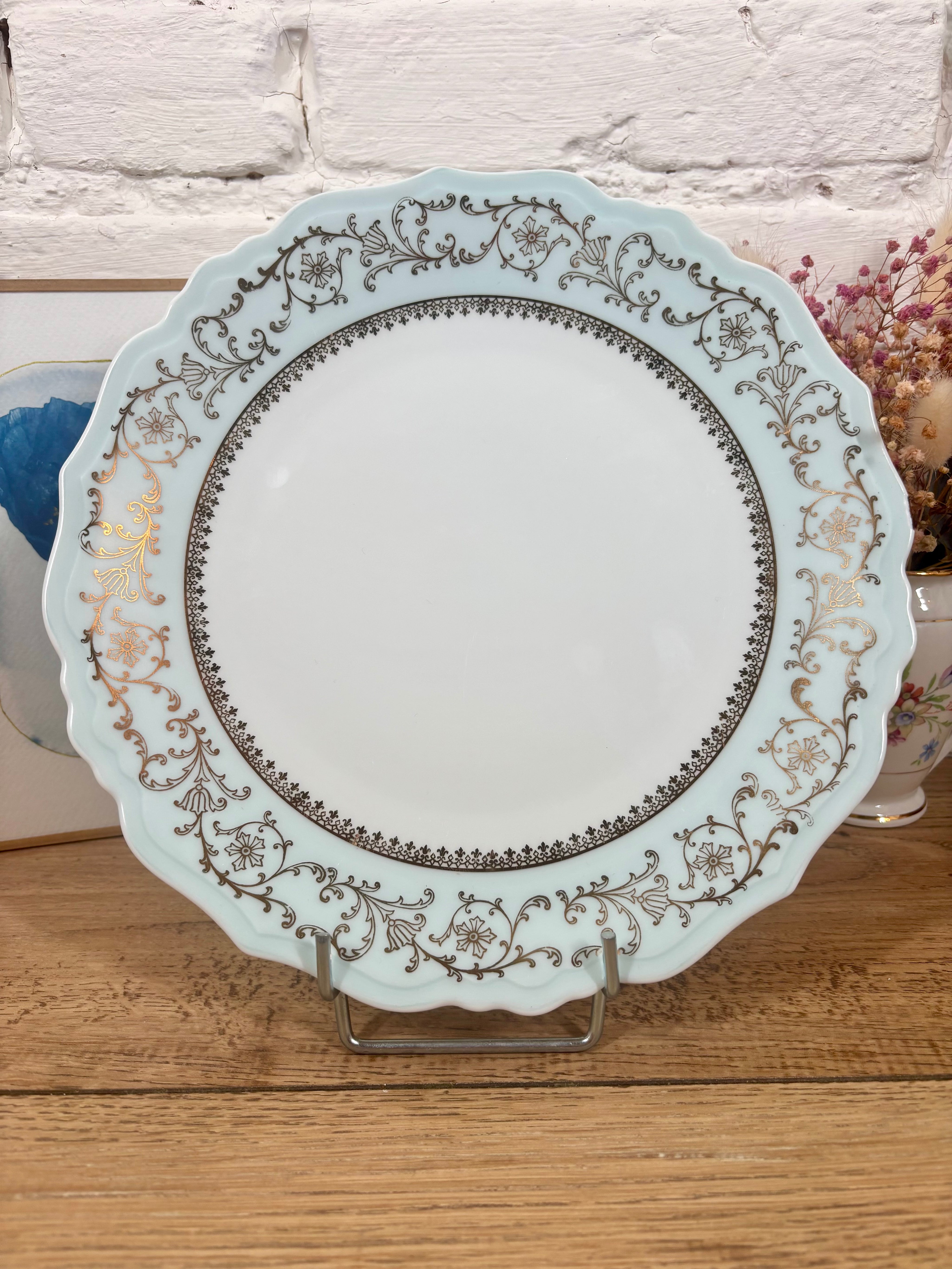 Assiette plate en porcelaine de Limoges N°21