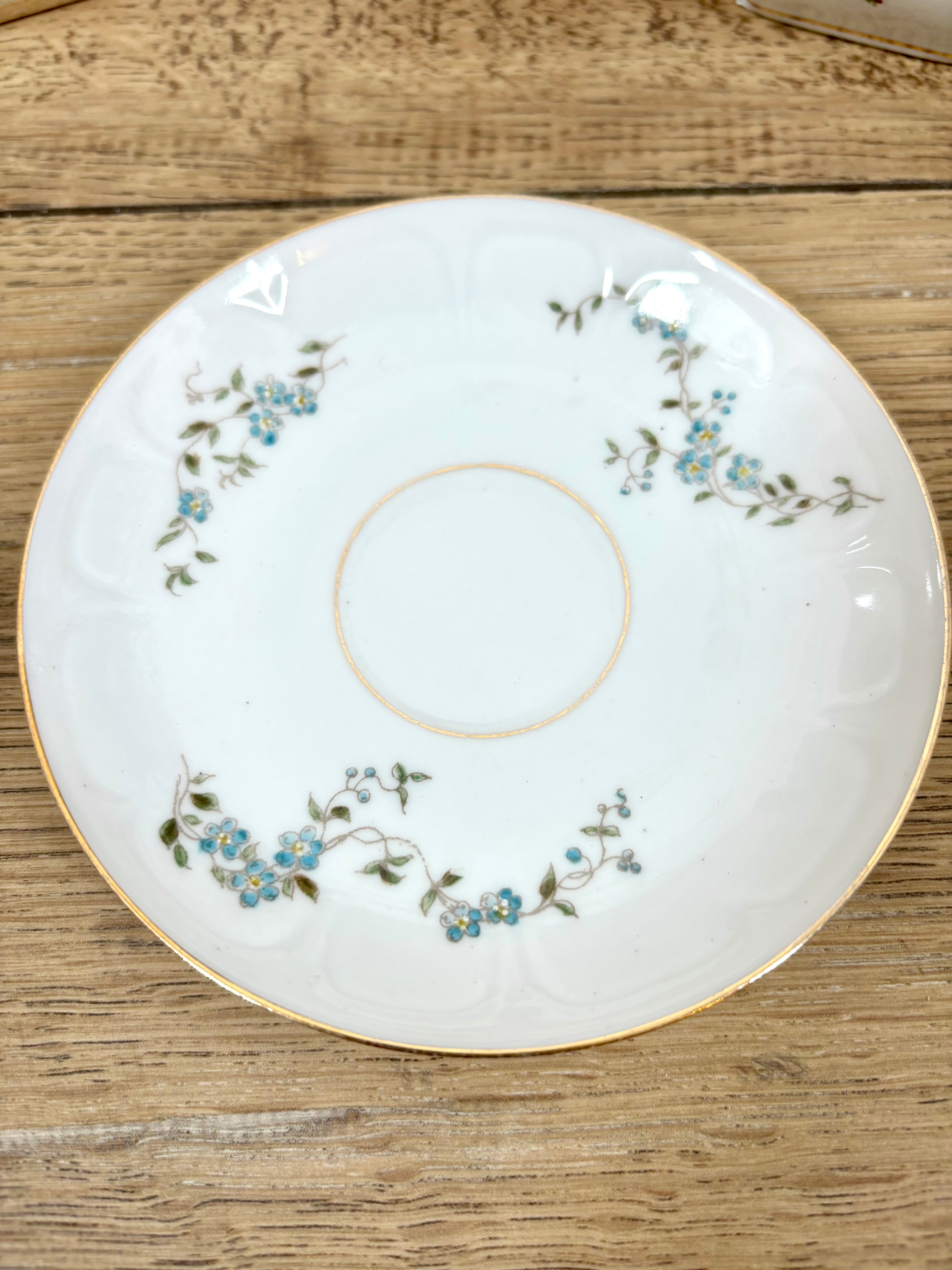 Tasse et soucoupe en porcelaine de Limoges N°5