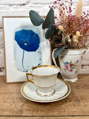 Tasse et soucoupe en porcelaine de Limoges