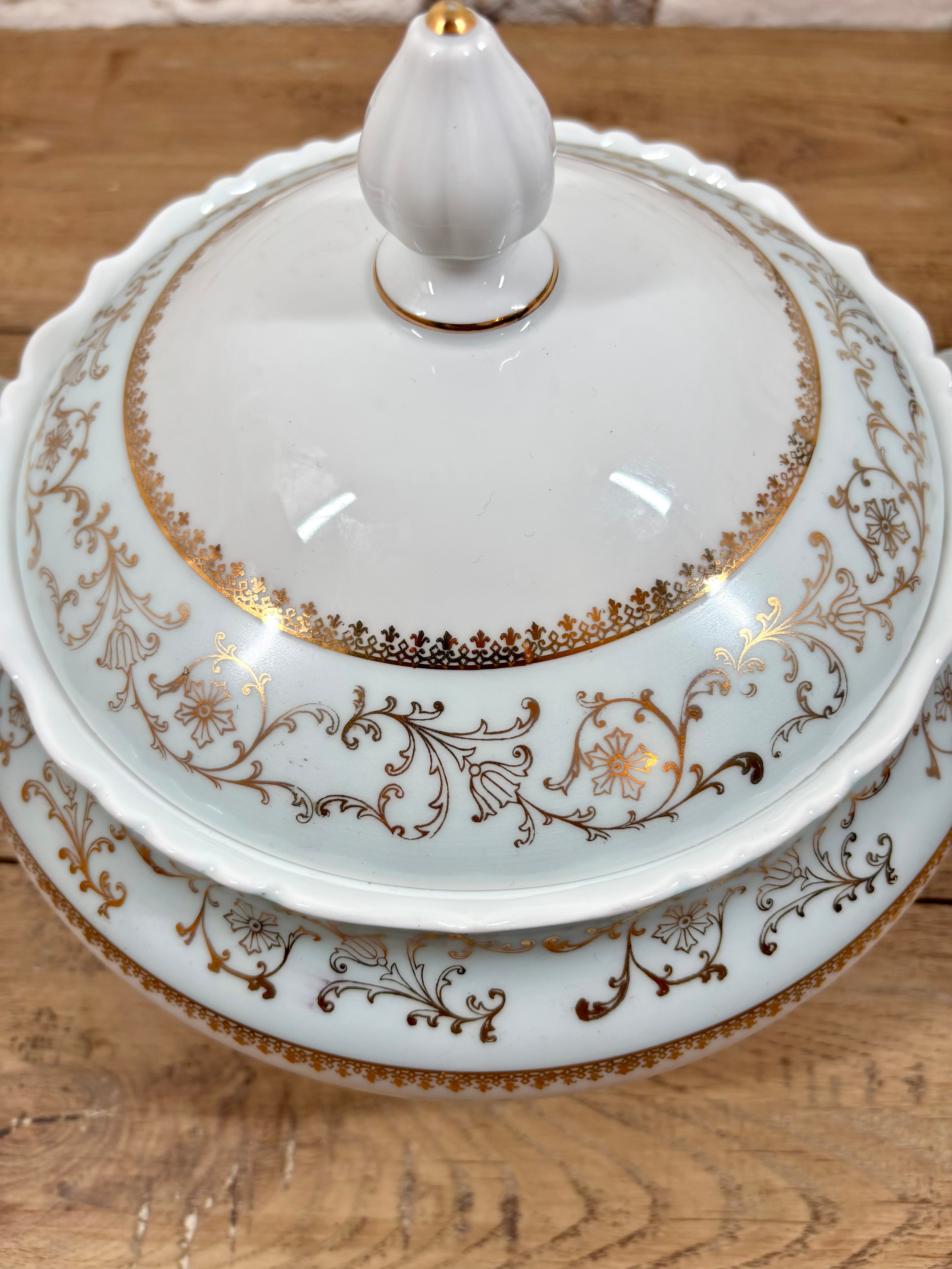 Soupière en porcelaine de Limoges N°6