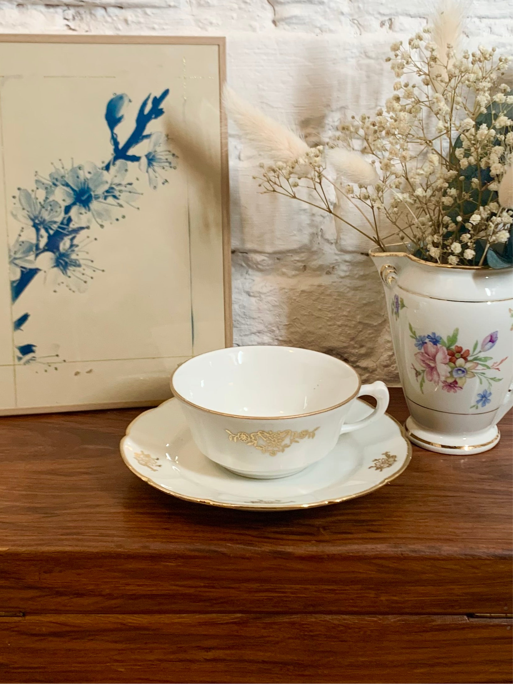 Tasse et soucoupe en porcelaine N°2