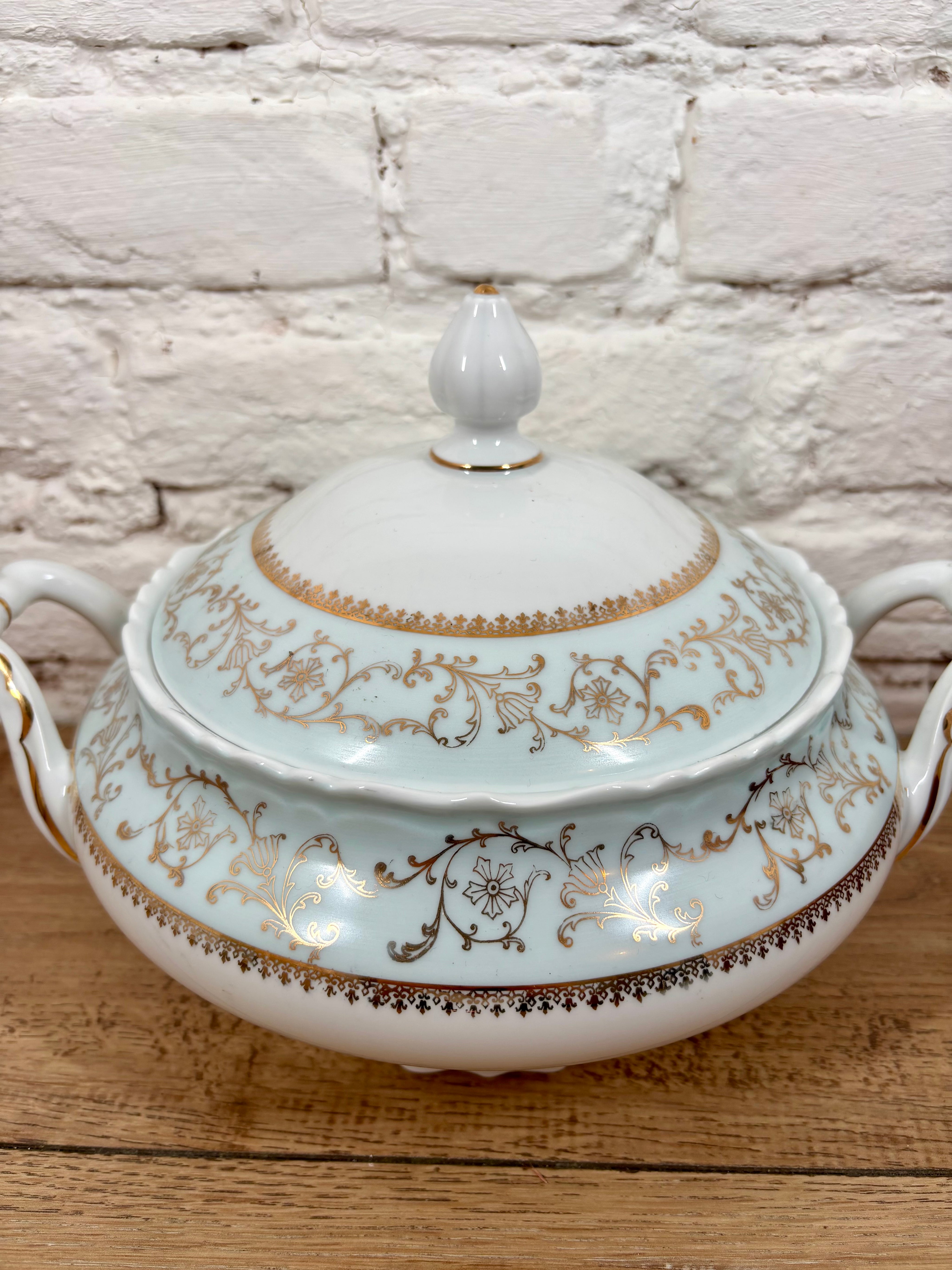 Soupière en porcelaine de Limoges N°6