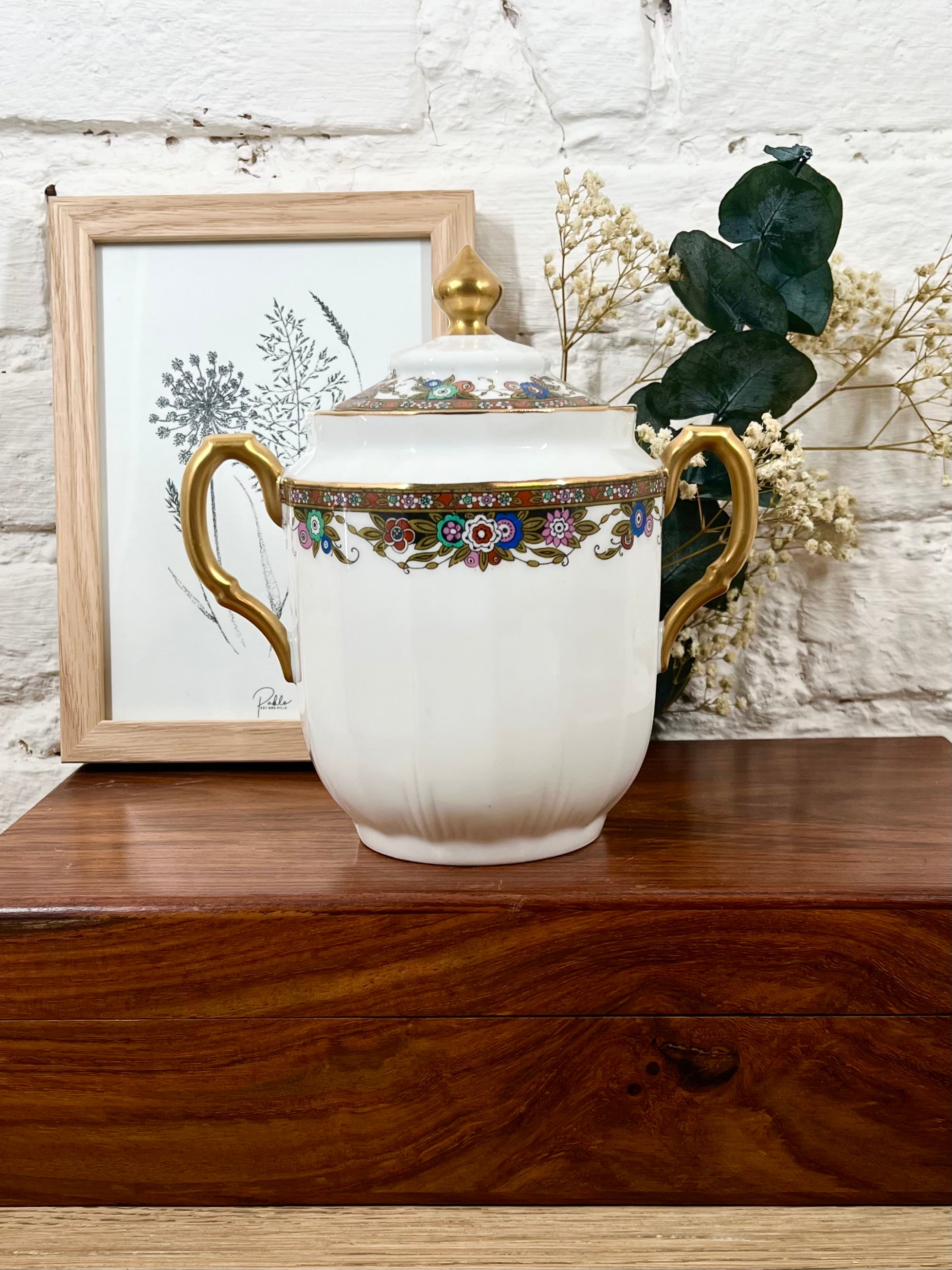 Sucrier en porcelaine de Limoges