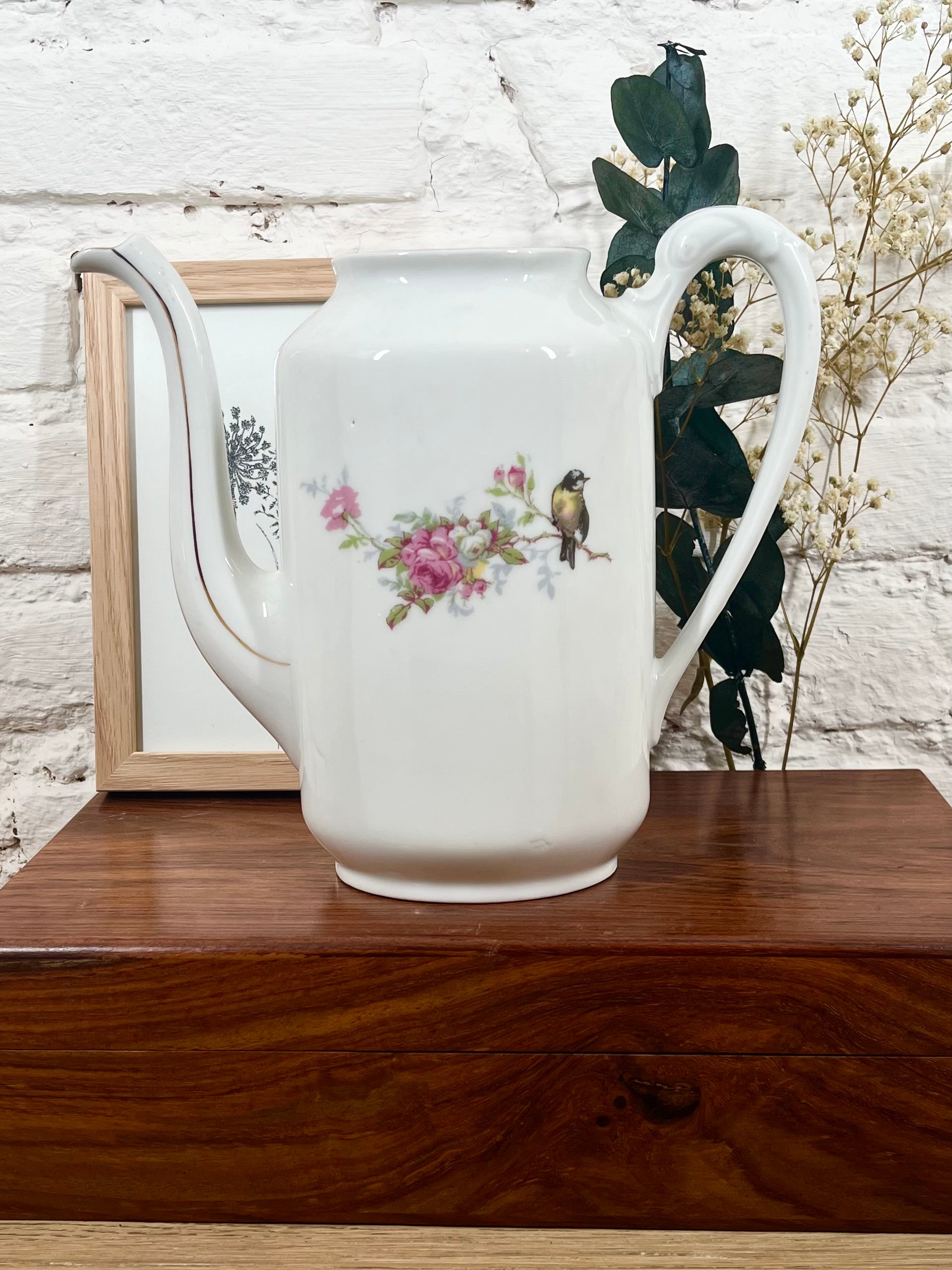 Cafetière en porcelaine