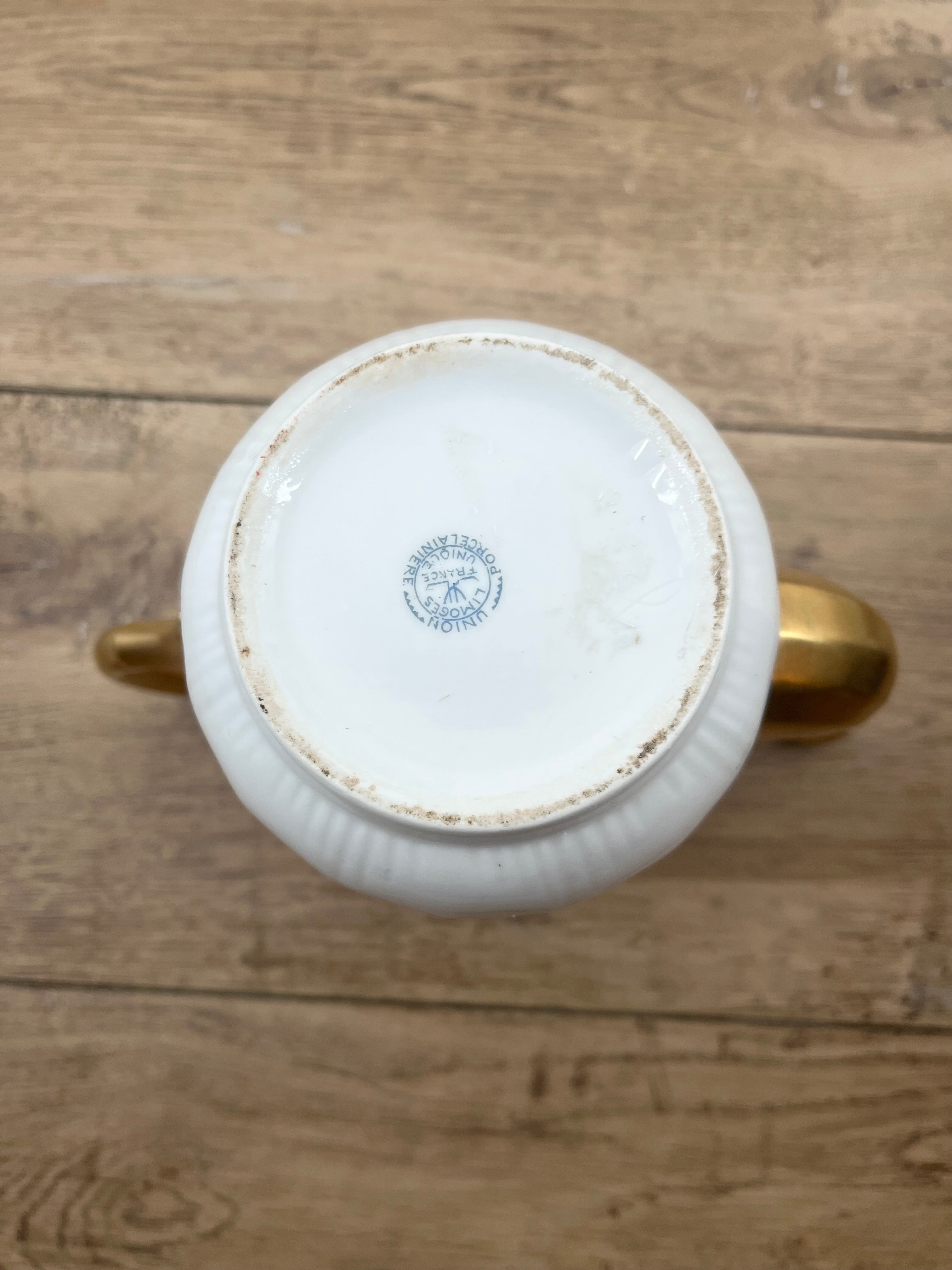 Cafetière en porcelaine de Limoges