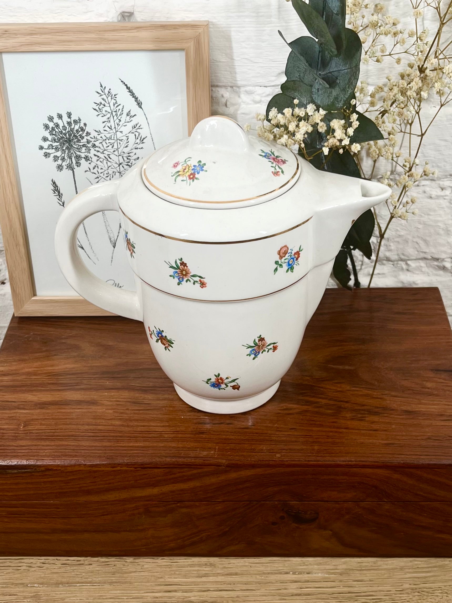 Cafetière en faïence Saint Amand
