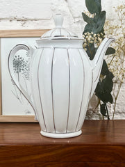 Cafetière en porcelaine Art déco