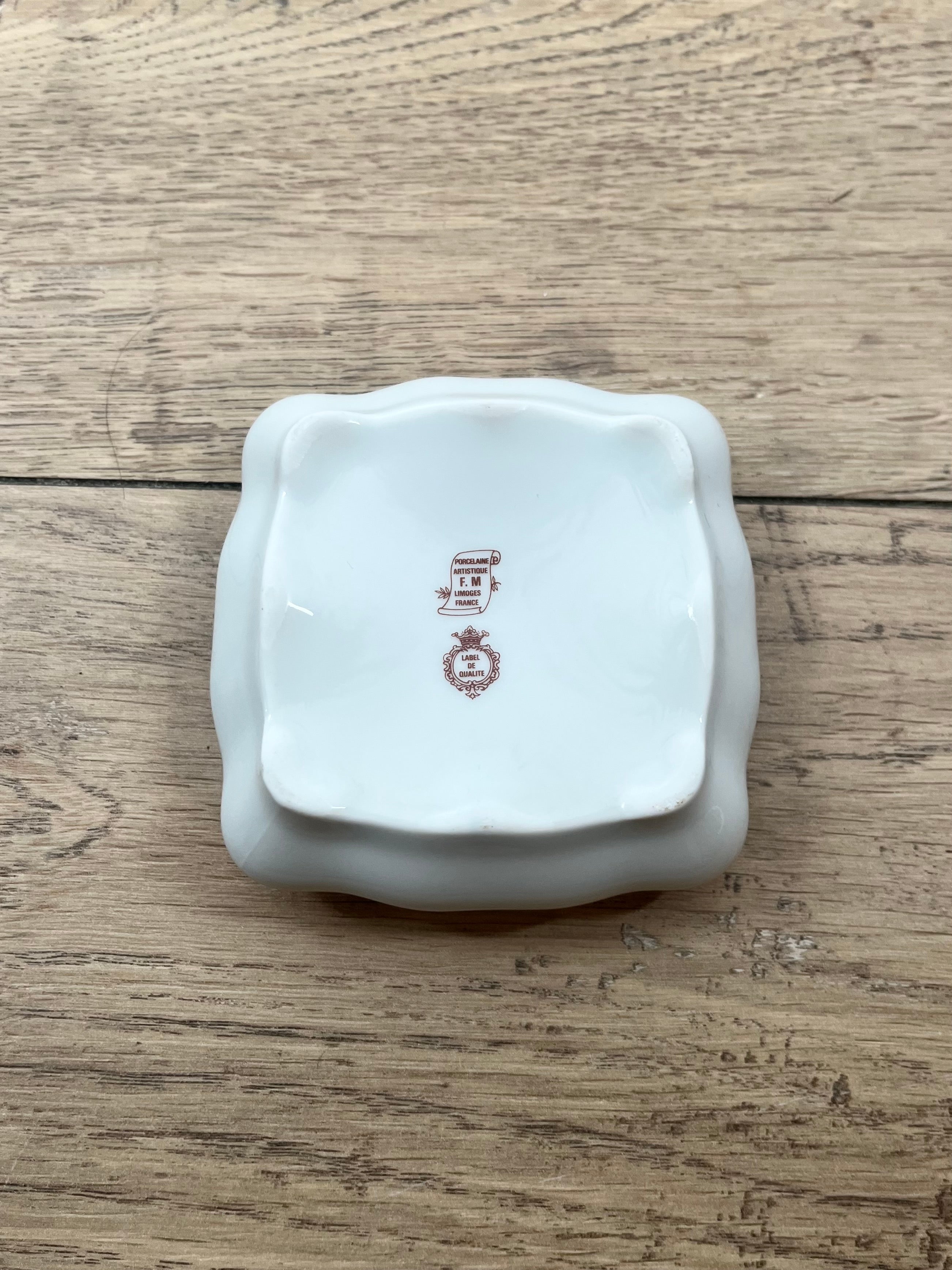Coffret en porcelaine de Limoges N°13