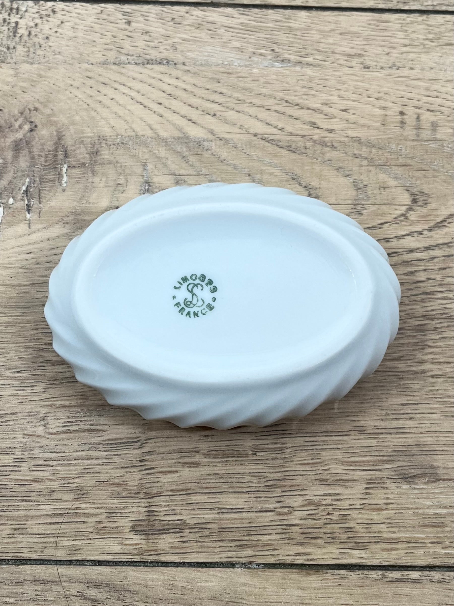 Coffret en porcelaine de Limoges N°12