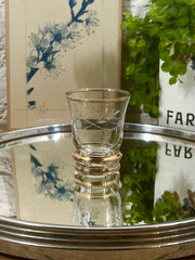 Verre à apéritif en verre gravé N°2