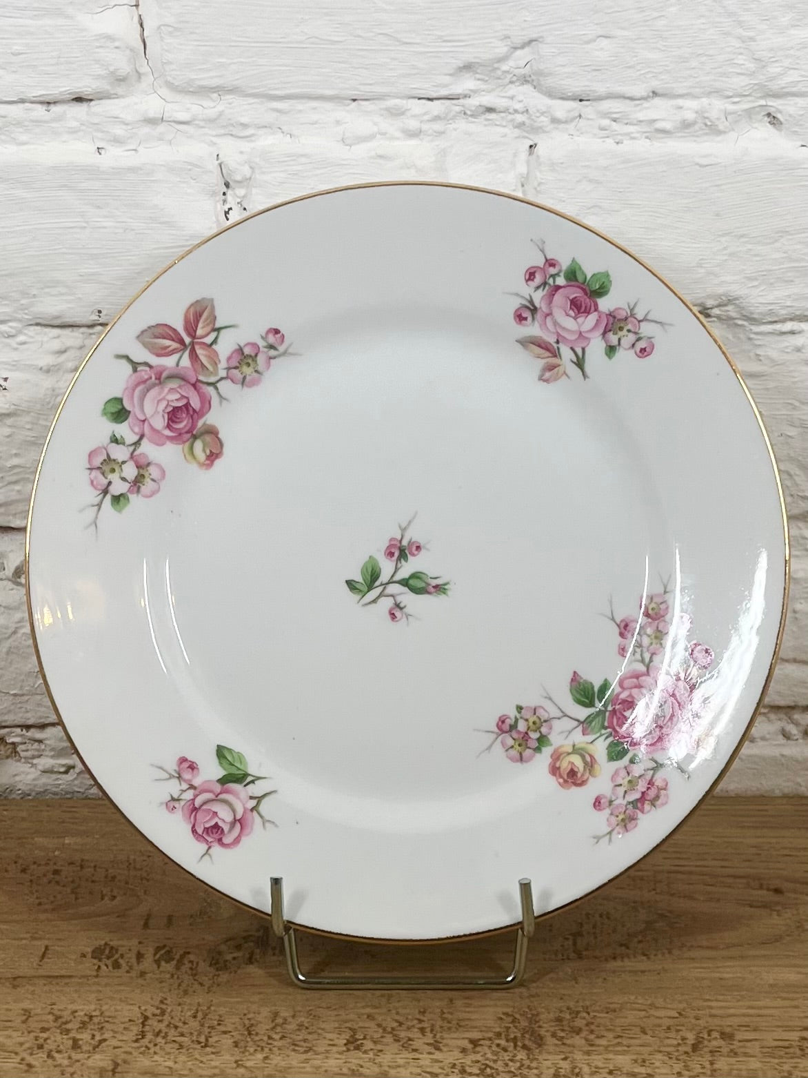 Assiette plate en porcelaine N°7