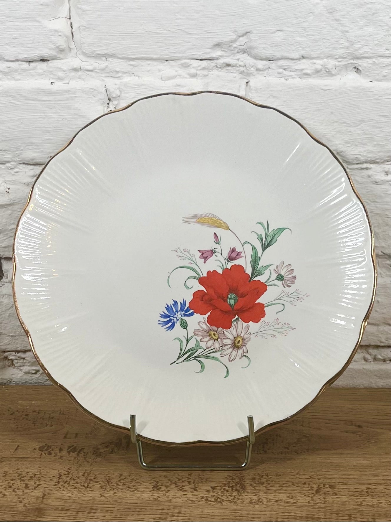 Assiette plate en faïence L'Amandinoise N°8