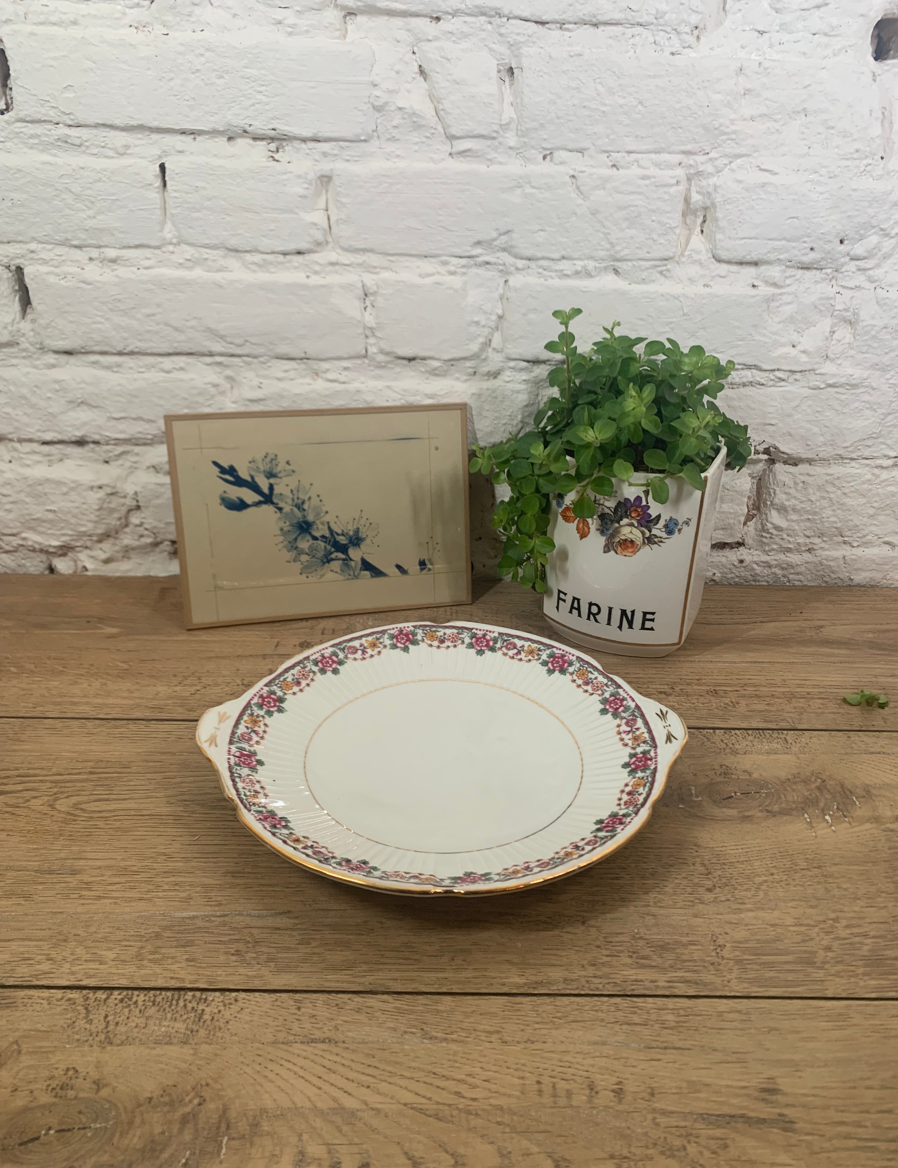 acheter vaisselle vintage ancienne en ligne plat à gâteau en porcelaine