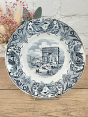 Lot 9 assiettes à dessert Monuments de Paris Choisy le Roi N°3