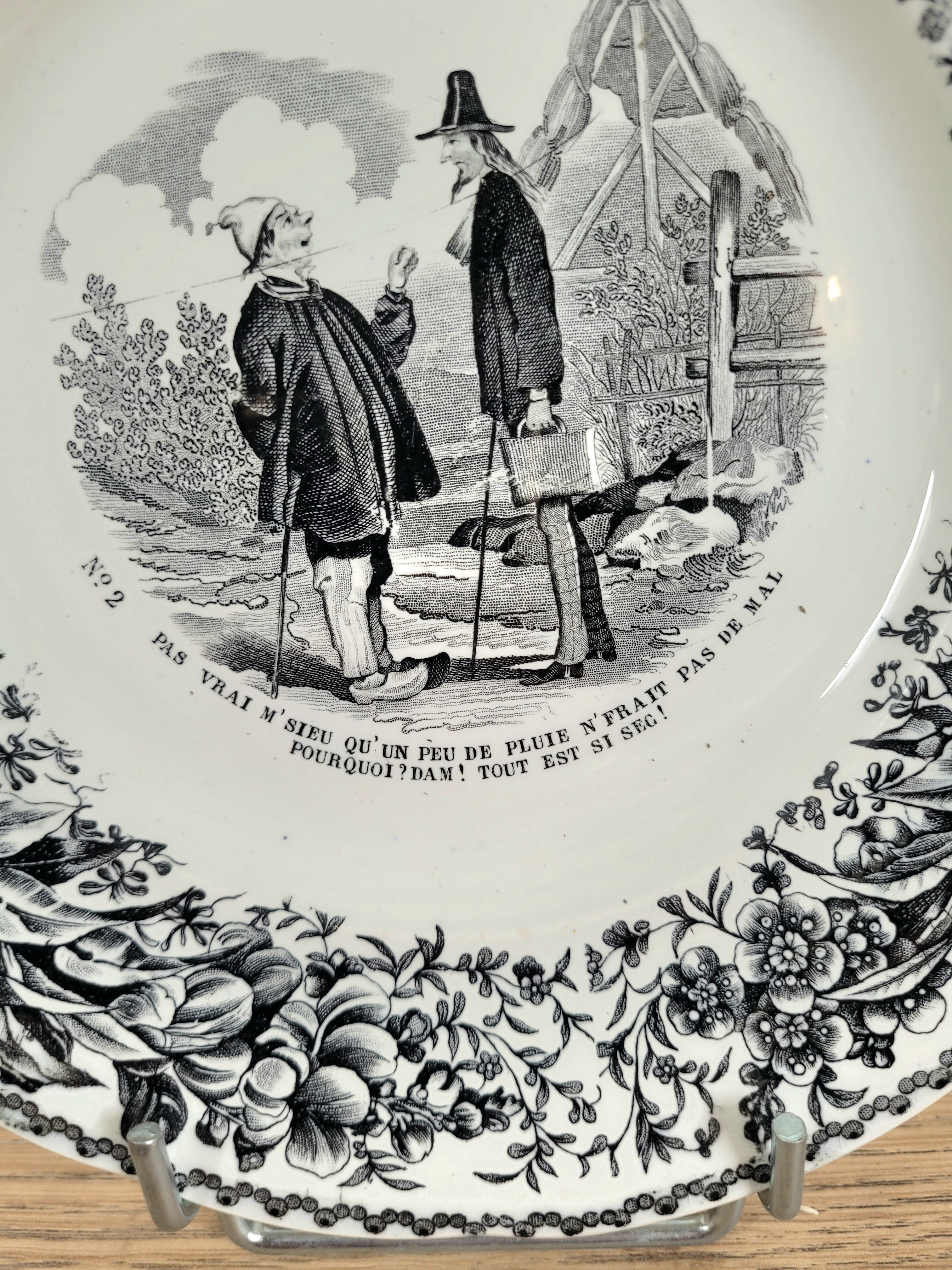 Lot 6 assiettes parlantes à dessert Creil et Montereau N°4