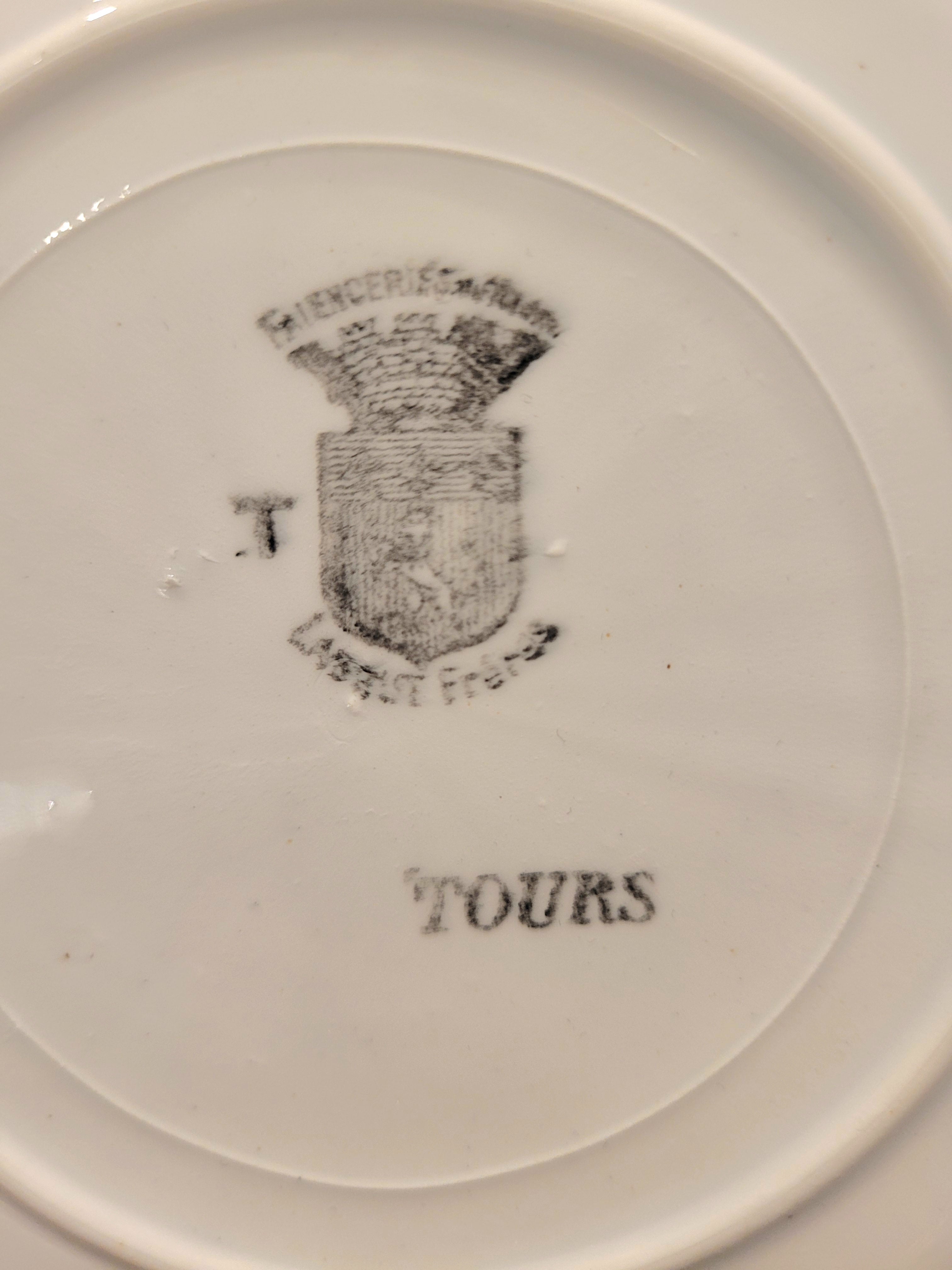 Assiette creuse en faïence Labrut Frères N°14