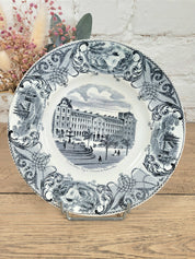 Lot 9 assiettes à dessert Monuments de Paris Choisy le Roi N°3