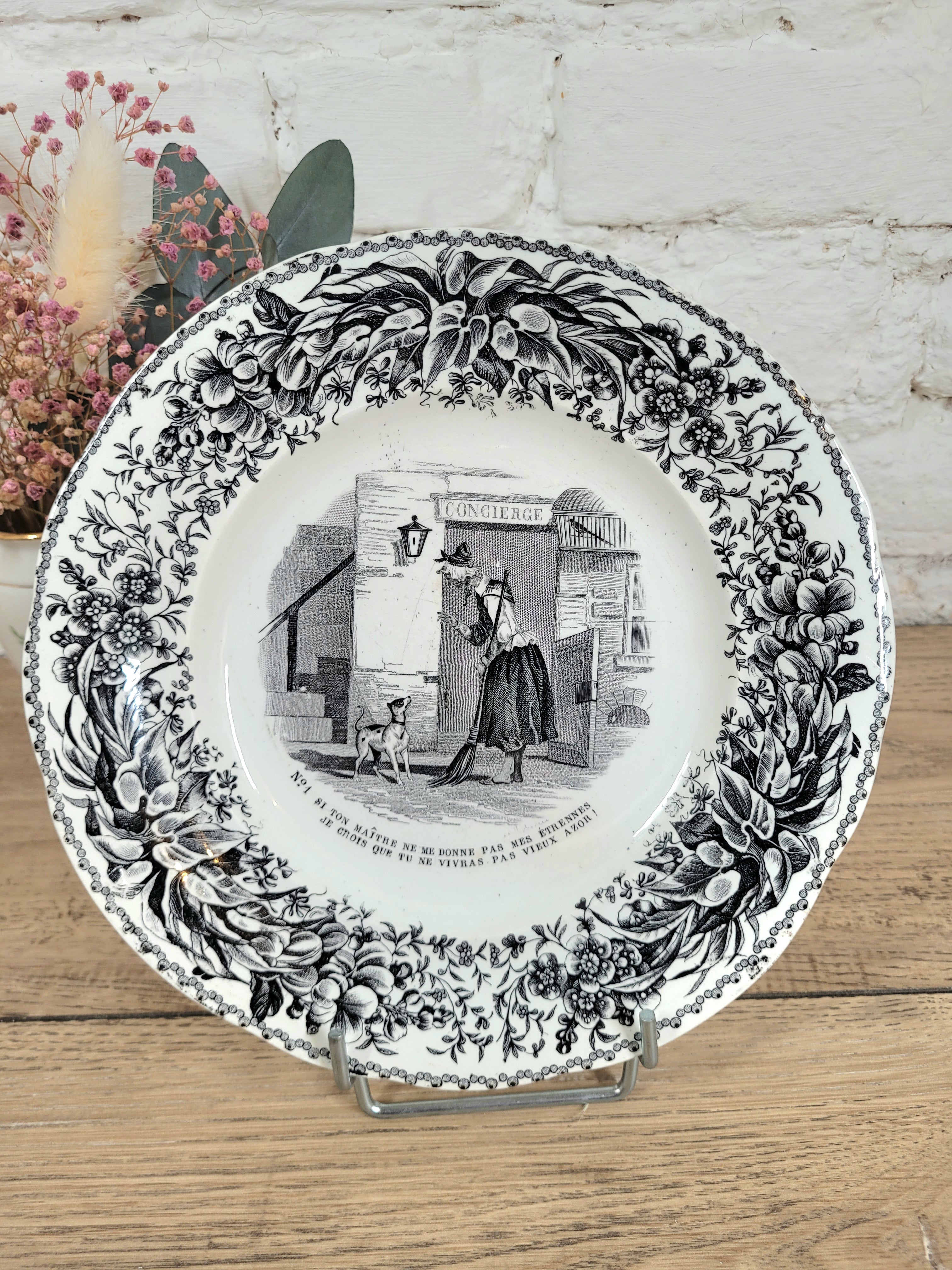 Lot 6 assiettes parlantes à dessert Creil et Montereau N°4