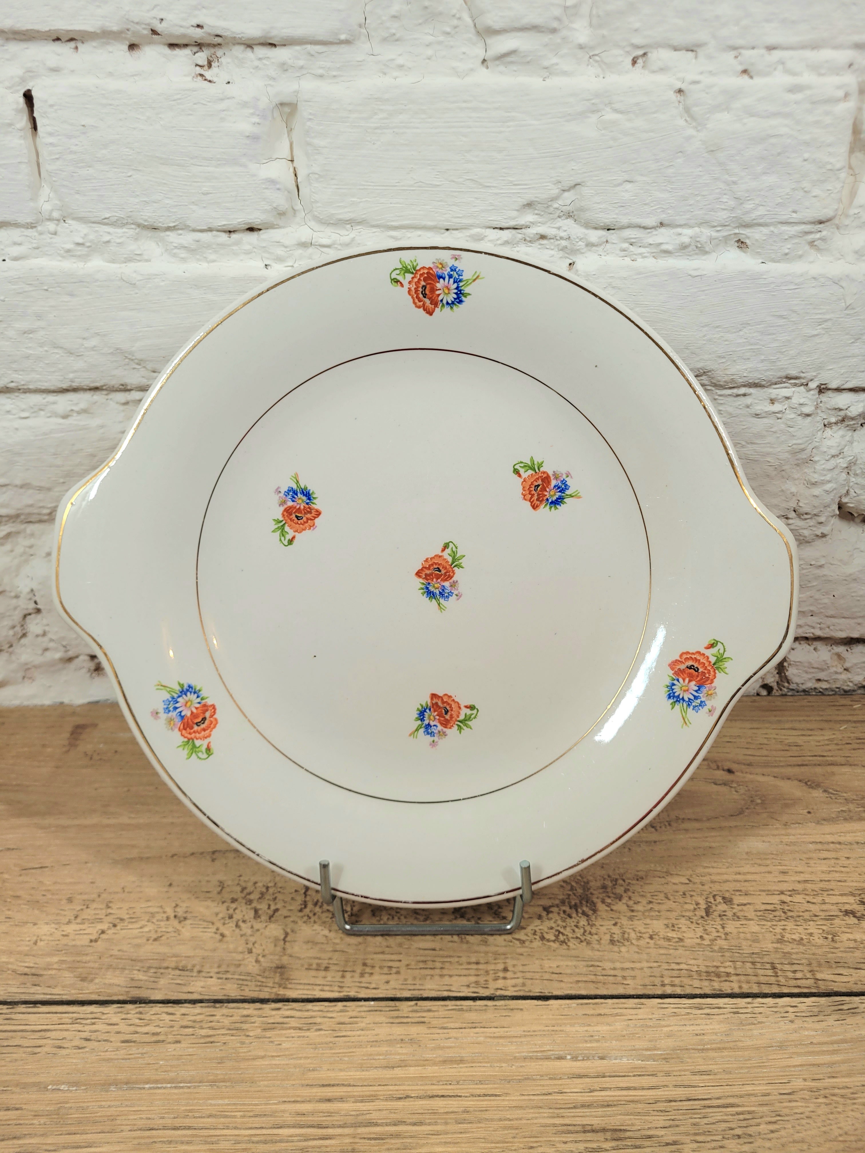 Plat à gâteau en faïence