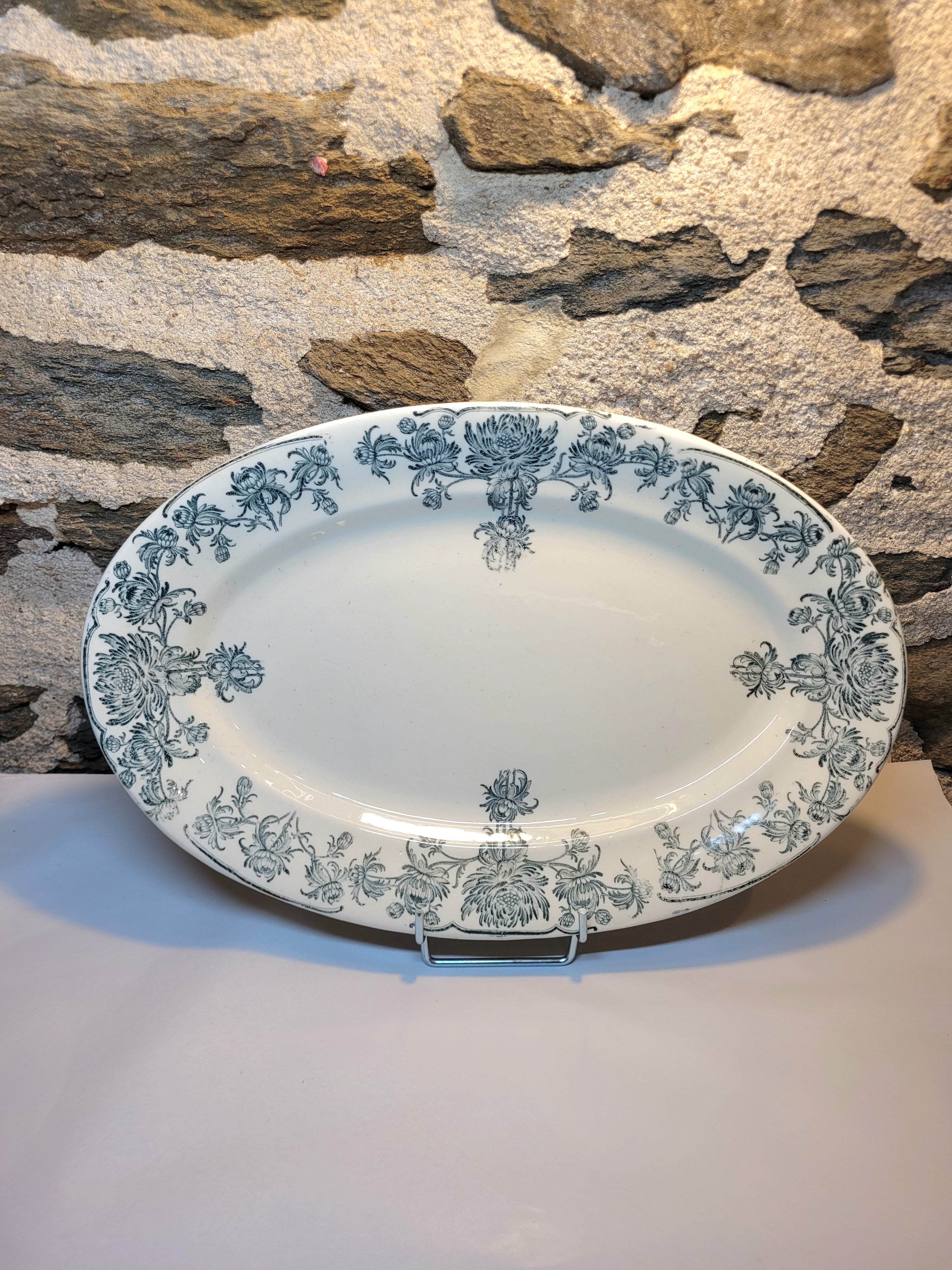 Plat oval 37 cm Terre de fer Salins